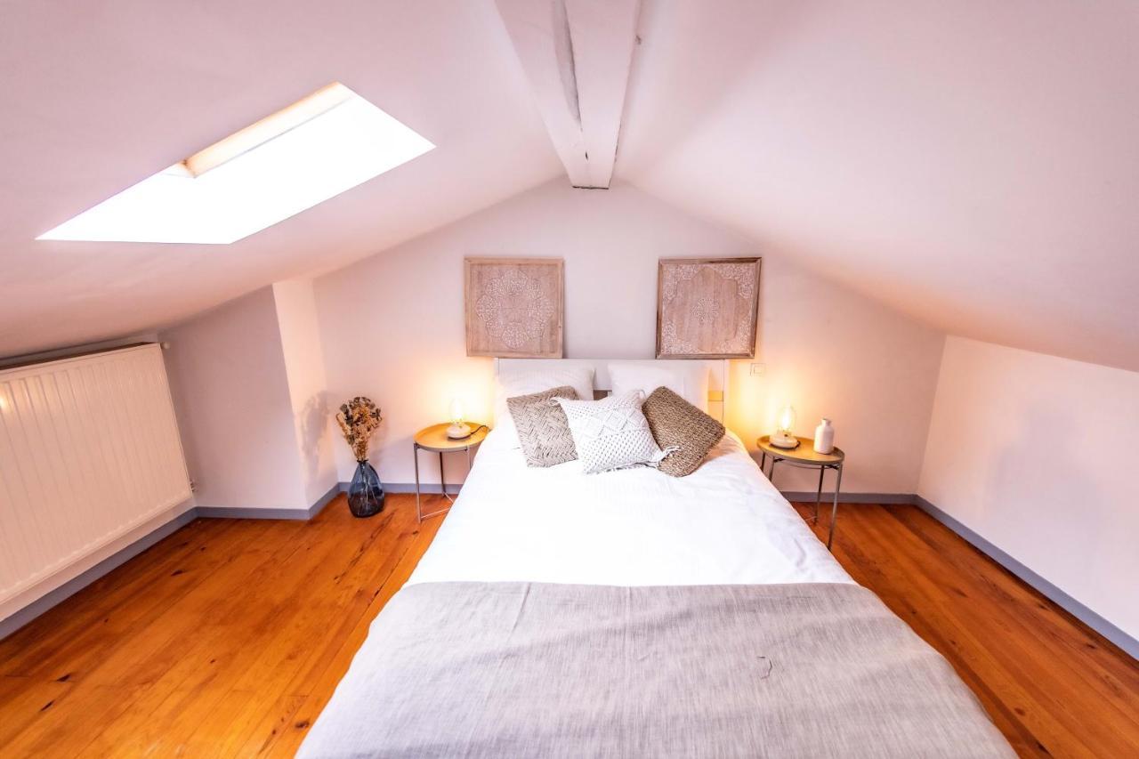 Duplex Typique Centre Apartamento