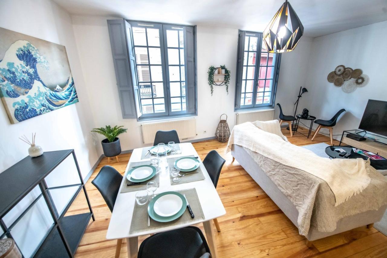 Duplex Typique Centre Apartamento *